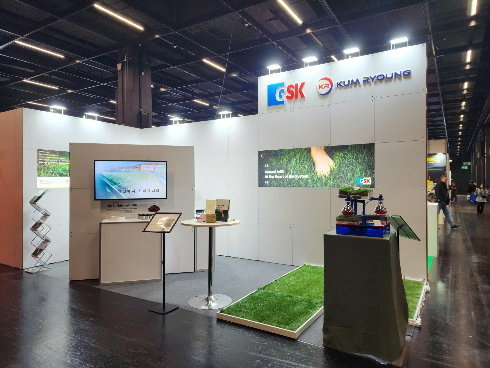 Participation in the FSB Exhibition in Germany 썸네일